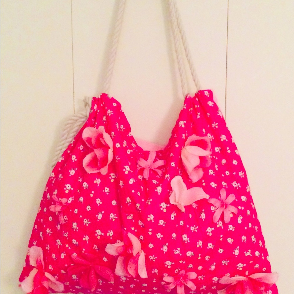 Wild Berry Floral Bag!